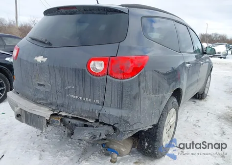 2012 Chevrolet Traverse Ls z USA, uszkodzony, nr VIN 1GNKRFED3CJ364626